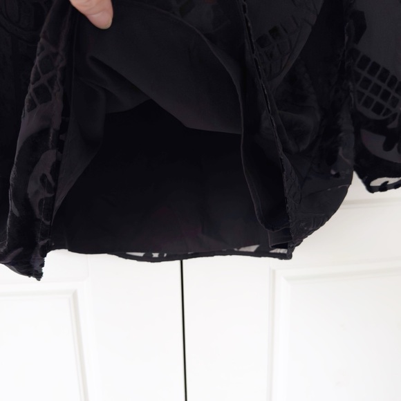 Talbots RSVP Burnout Velvet Blouse Large Black Sheer Dressy Lined Dark Romantic - Picture 4 of 11